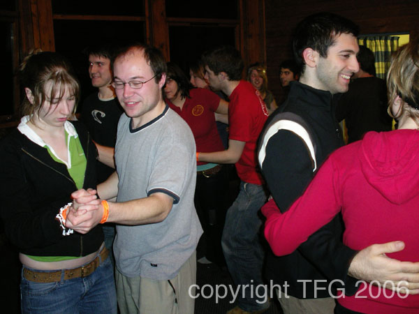 tfg 049